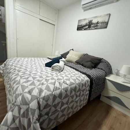 Malaga Beach, Pedregalejo Apt.4/6 2 Hab. Luaran gambar